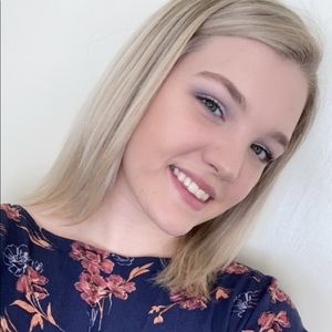 Meet your Posher, Savannah